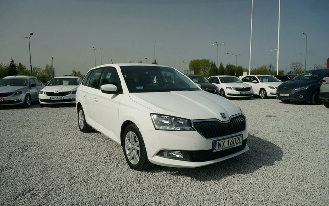 Skoda Fabia cena 38500 przebieg: 127027, rok produkcji 2019 z Myszyniec małe 529